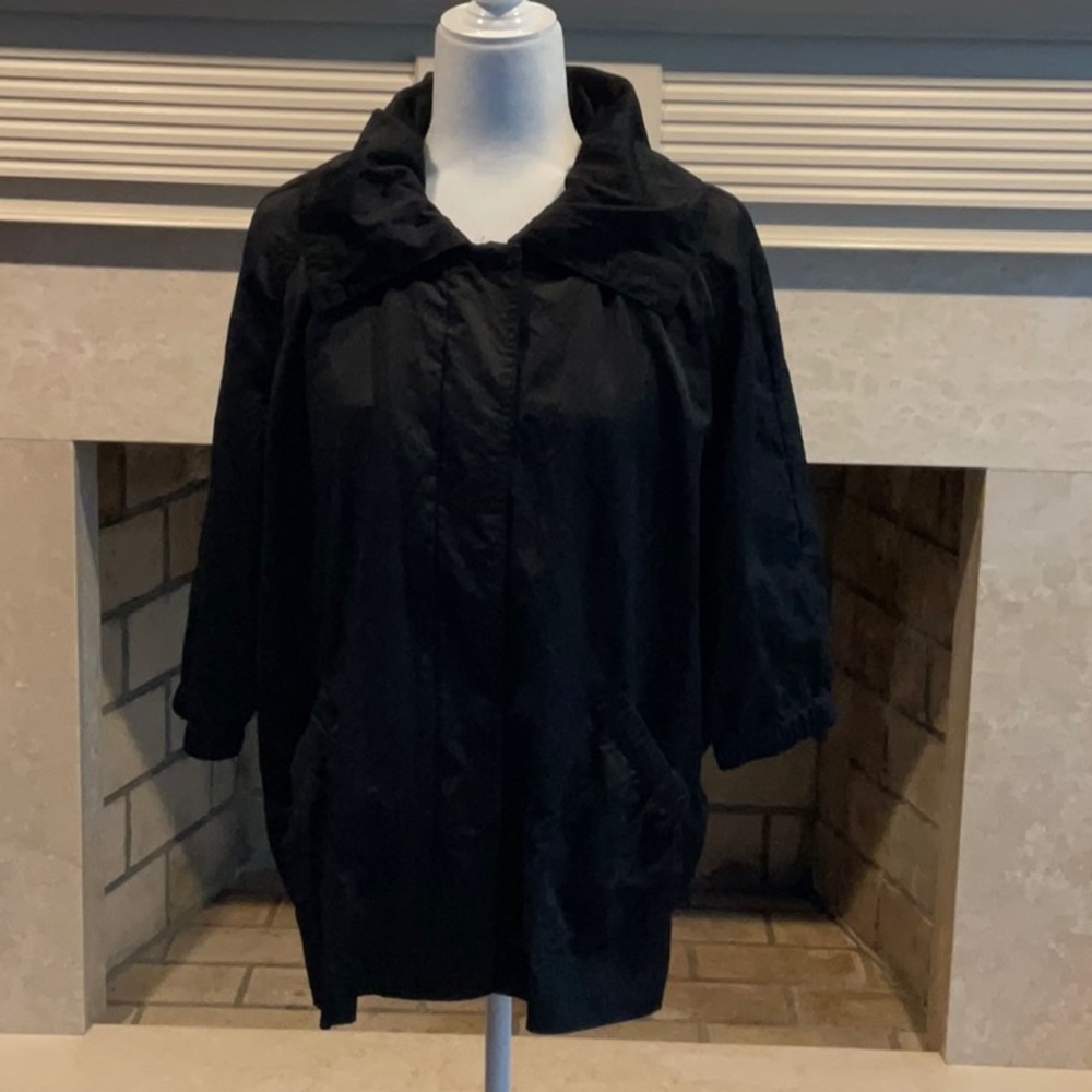 OUTER JACKET-Black Long 3/4 Sleeve, Like New.